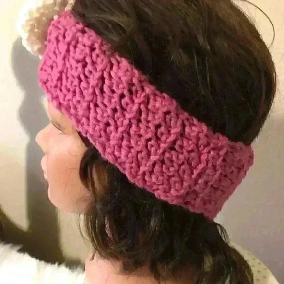 Crochet pink headband with bow on front girls one - Picture 2 of 4